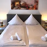 Servus Apartments Donaublick Premium